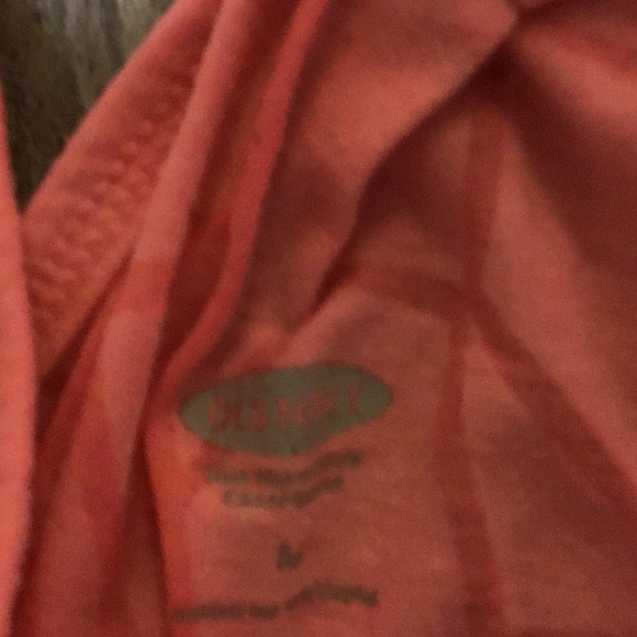 Tank tops 2 - Picture 3 of 6